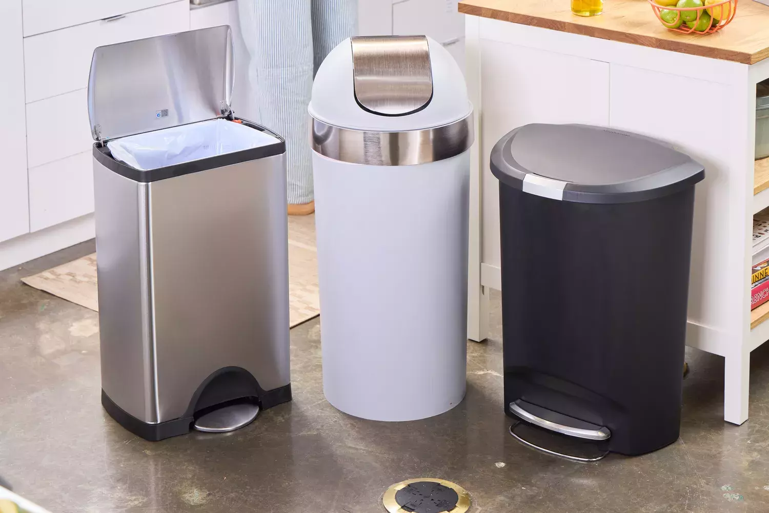 Top-Rated Kitchen Trash Cans: An Expert Review
