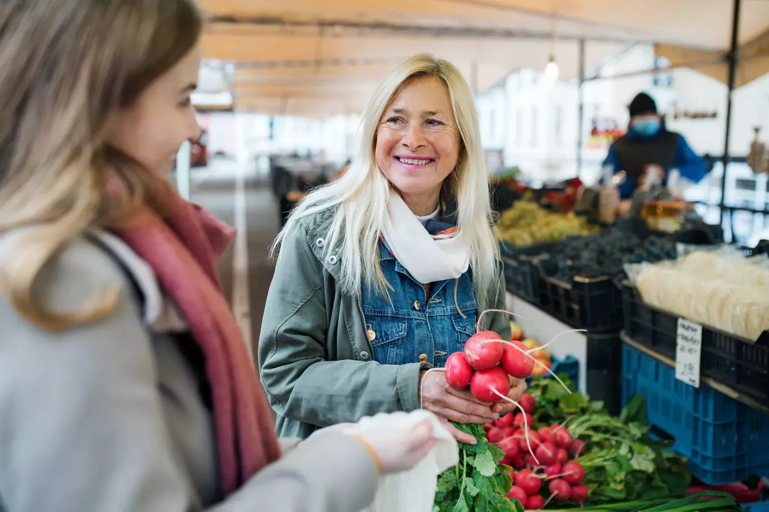 Top US Cities for Retirees Who Value Farmers Markets