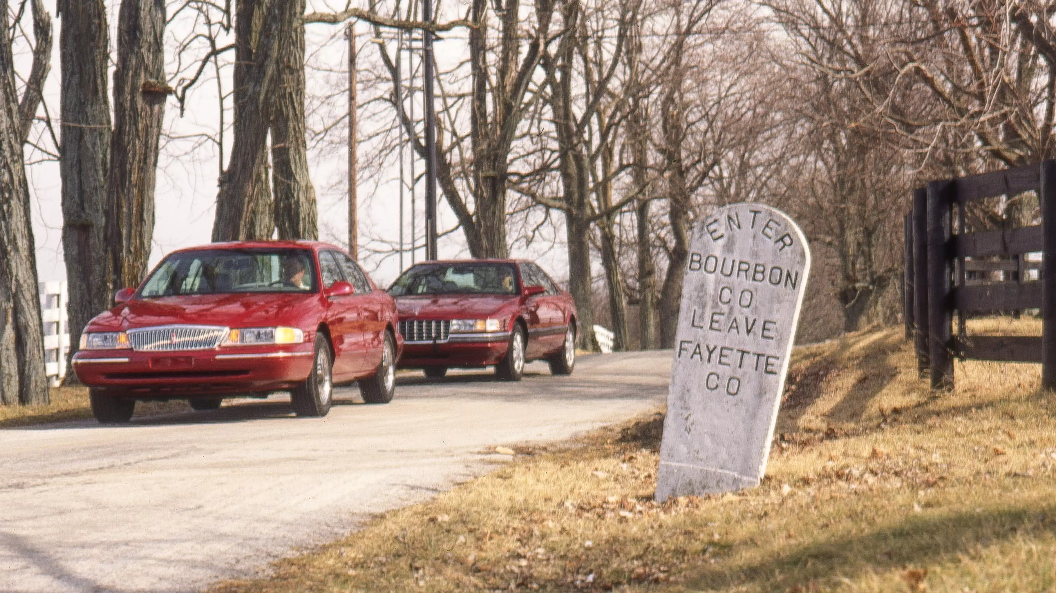 1995 Luxury Sedan Showdown: Cadillac SLS vs. Lincoln Continental
