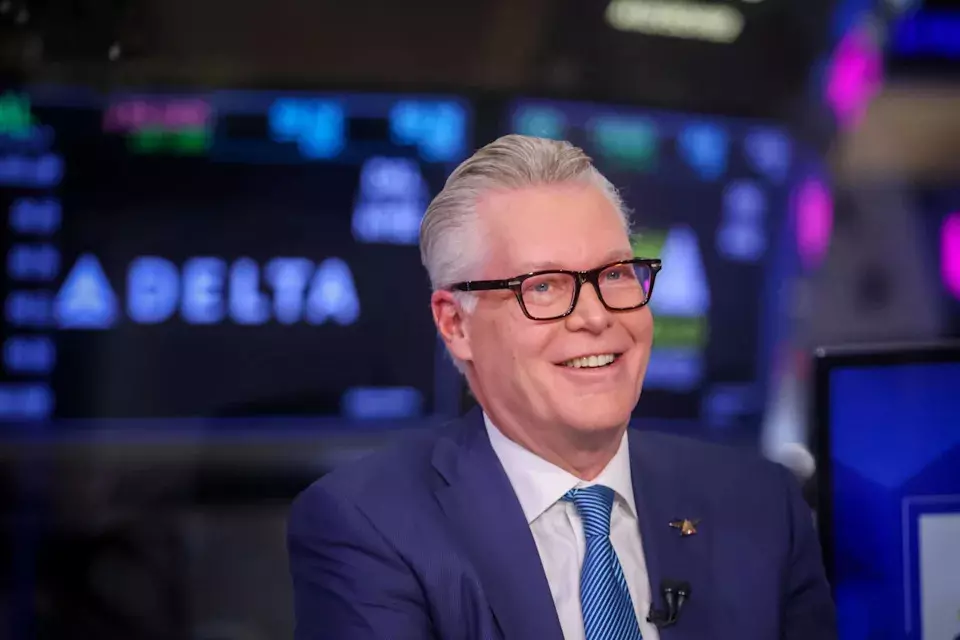 Berkshire Hathaway Expands Investment in Delta Air Lines