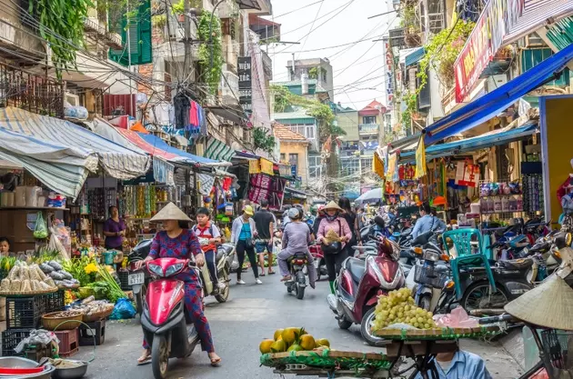 Navigating Vietnam's Economic Landscape: Opportunities and Risks for the VanEck Vietnam ETF (VNM)