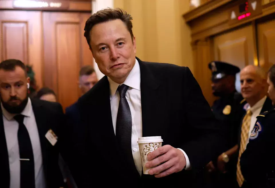 SpaceX Stock Price Target Set to Alarming Low by Top Analyst