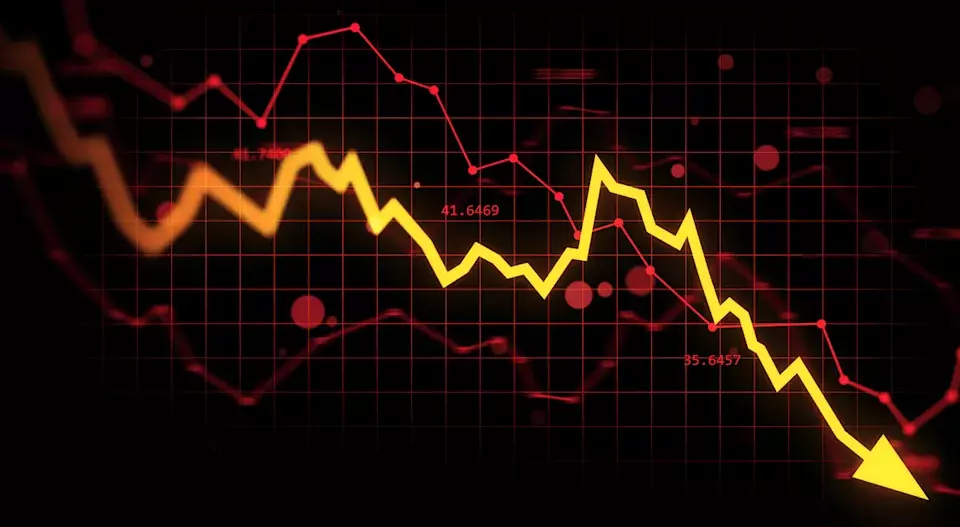 Fabrinet Shares Decline Despite Strong Earnings, Due to Margin and Cash Flow Concerns