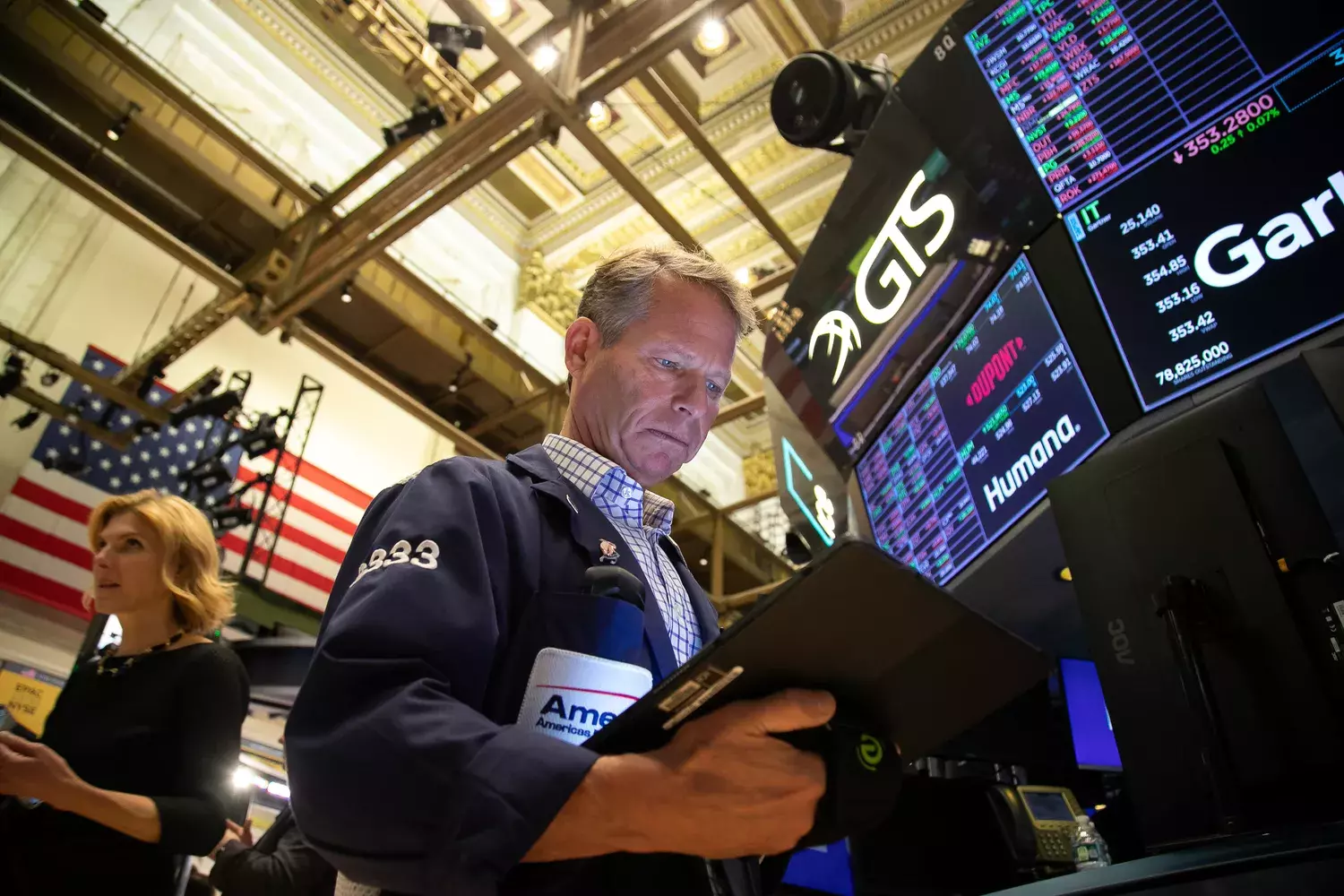 Mastering Investment Security: Strategies for Mitigating Market Risk