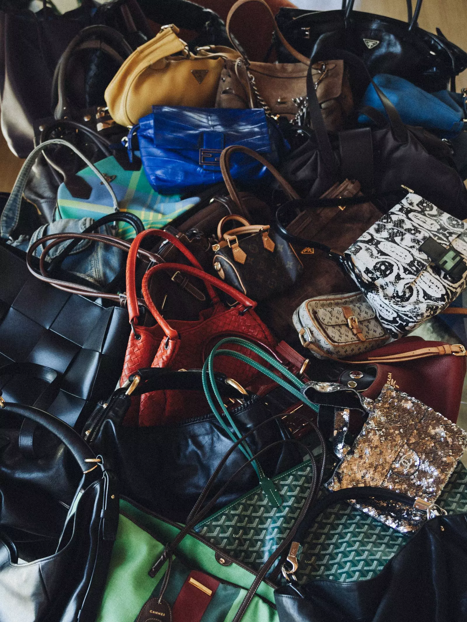 Henry Smith: A Male Influencer's Unexpected Journey into Luxury Handbag Collecting