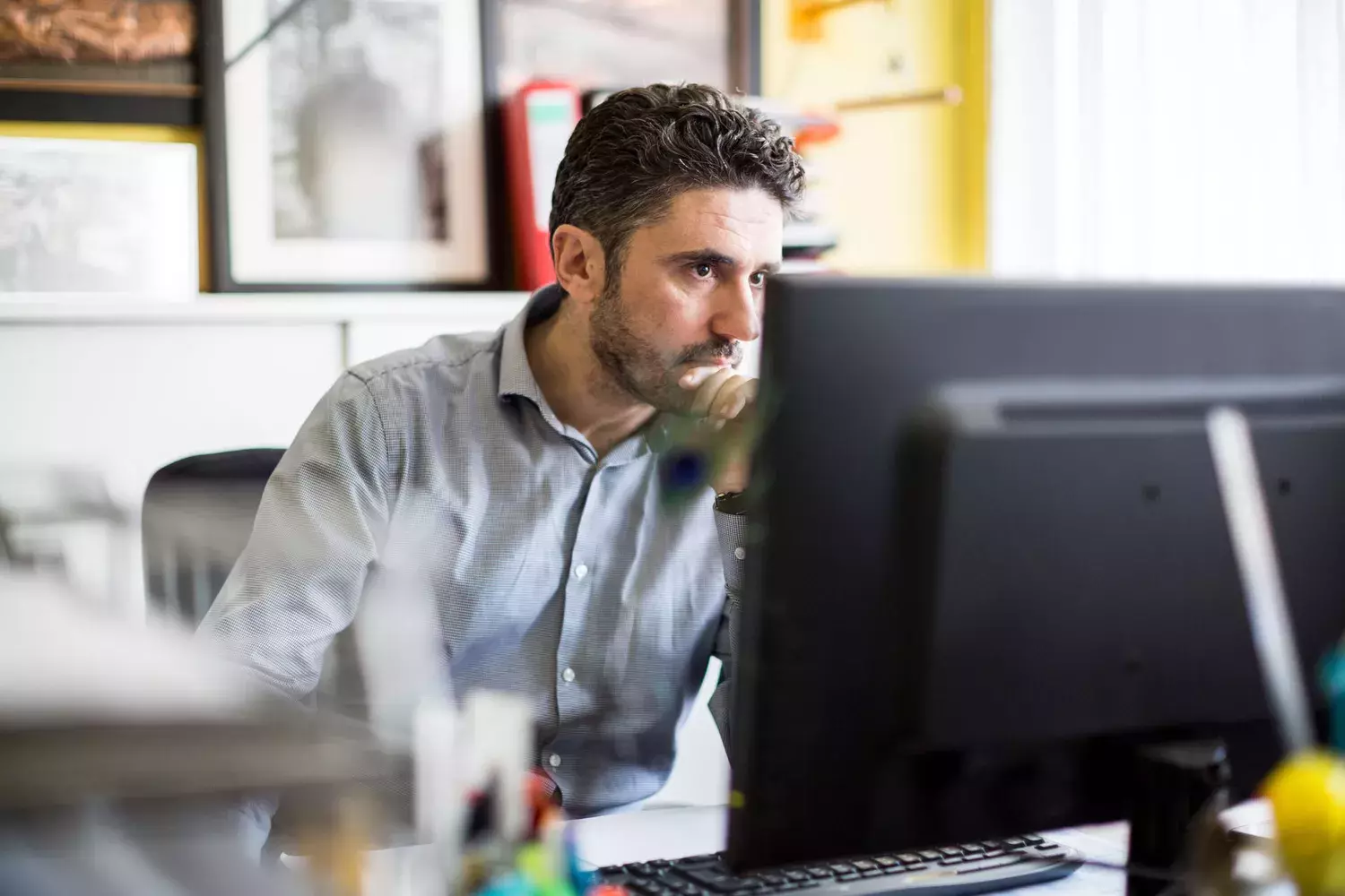 Navigating Retirement Investments: A Comprehensive Guide to Target-Date Funds and Alternatives
