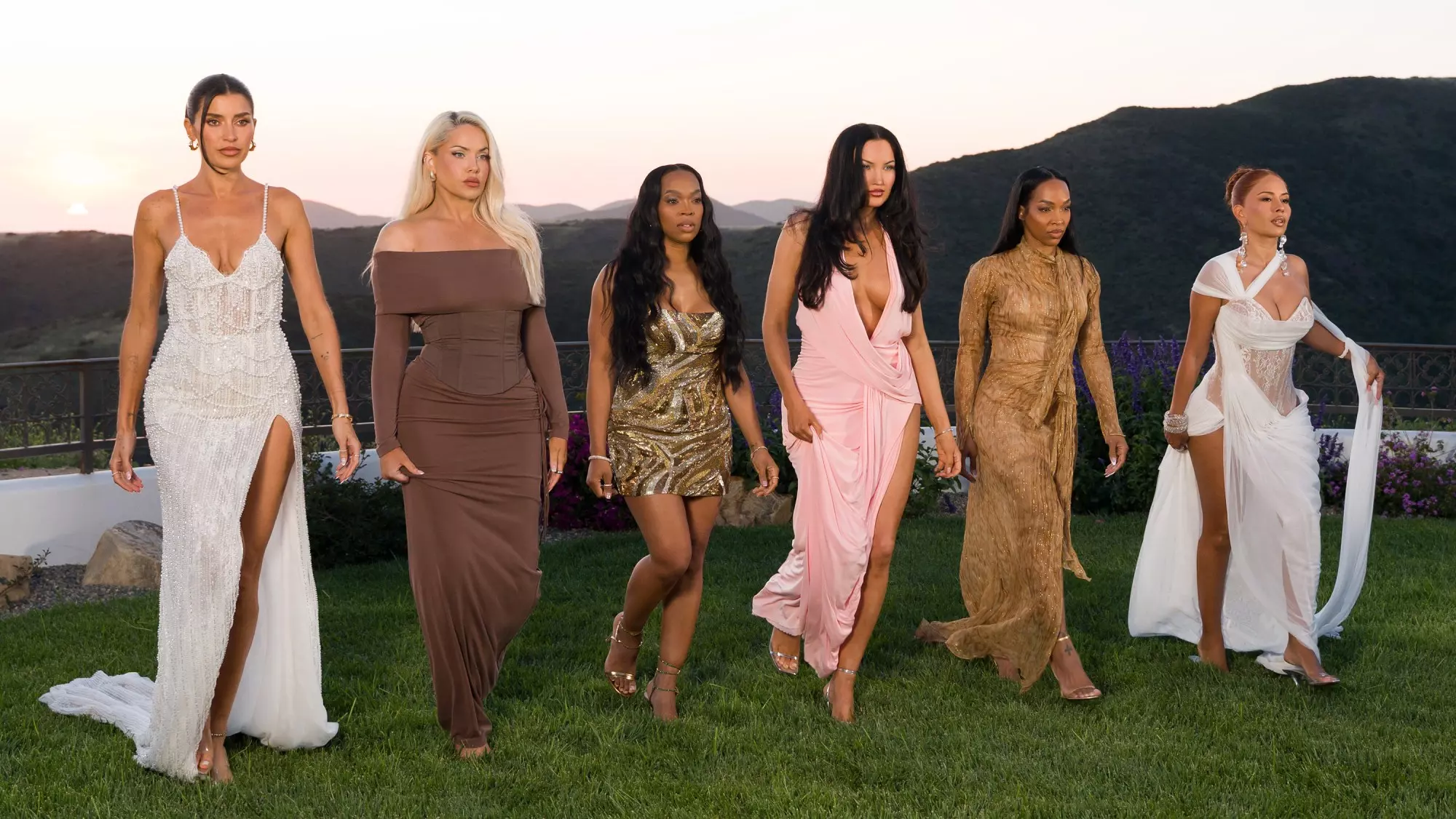 How to Stream 'The Girls: A Khloé Kardashian Project' Online