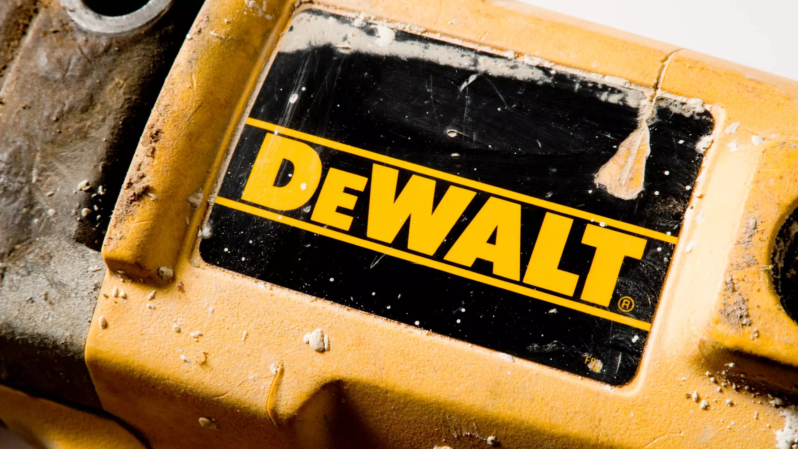 DeWalt 20V Max Batteries at Walmart: Extended Power for Your Tools