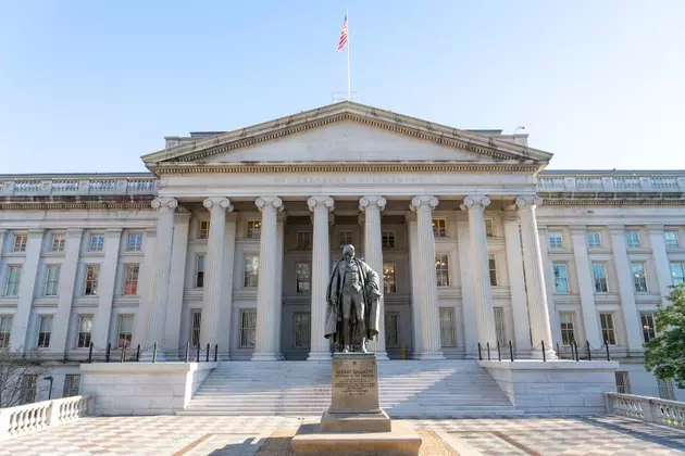 Treasury Bond Dynamics and Global Currency Movements