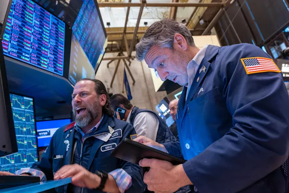 UBS Revises S&P 500 Forecast Upwards for 2026