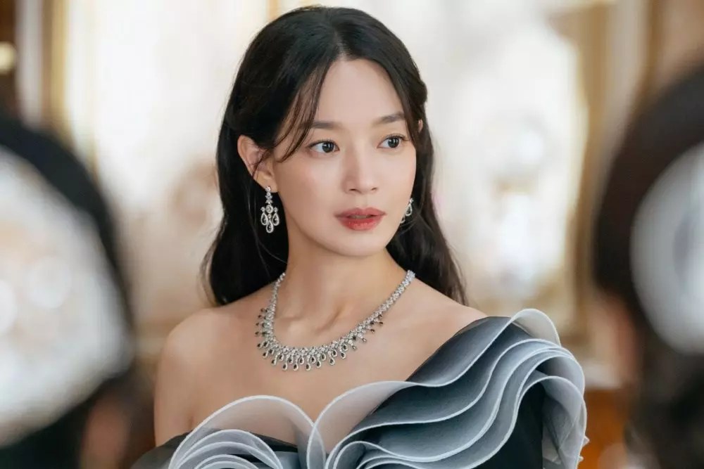 Disney+ Unveils November Premiere for "The Remarried Empress" Adaptation