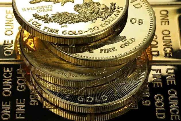 Gold's Unyielding Ascent: Defying Traditional Market Logic