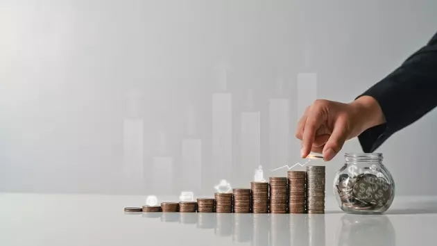 Vanguard Ultra-Short Bond ETF: A Detailed Analysis of Yield, Risk, and Market Entry