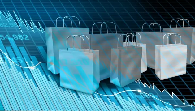 Consumer Confidence Index Dips in August, Raising Recession Concerns
