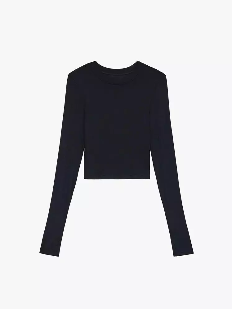 Essential Pilates Attire: A Guide to Functional and Stylish Workout Wear