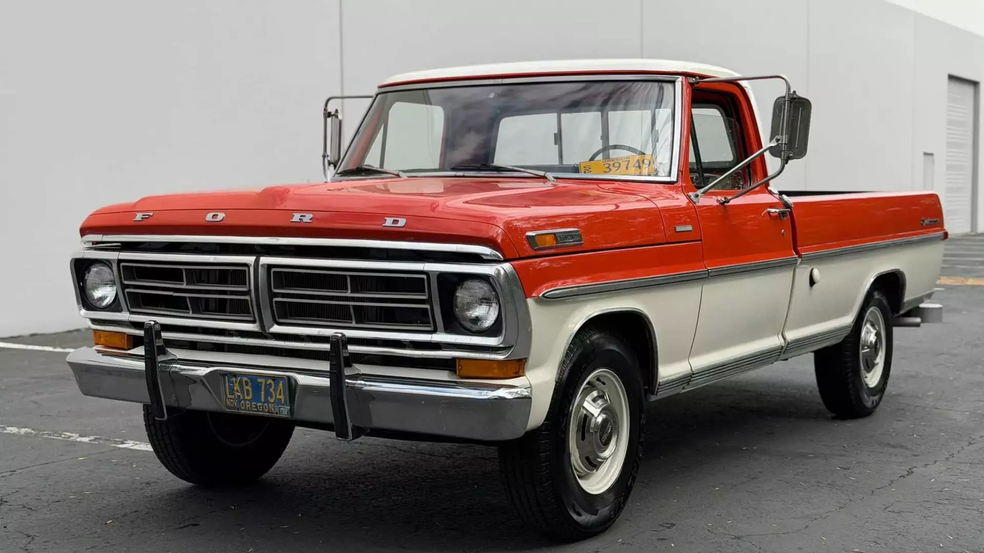 Rare 1972 Ford F-250 Sport Custom Camper Special Goes Up for Auction