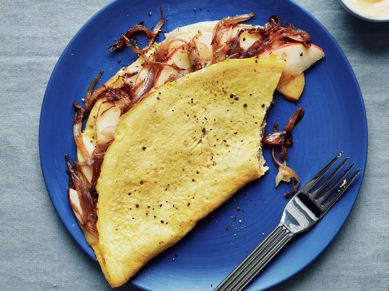 The Art of the Solo Omelet: A Deliciously Simple Single-Serving Supper