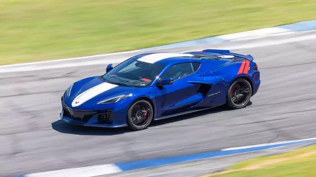 2027 Chevrolet Corvette Grand Sport X: The Hybrid Powerhouse Redefining Performance