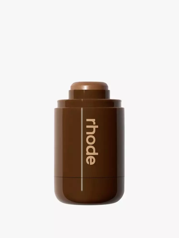 Achieve a Natural Sun-Kissed Glow: The Best Bronzers for Every Skin Tone
