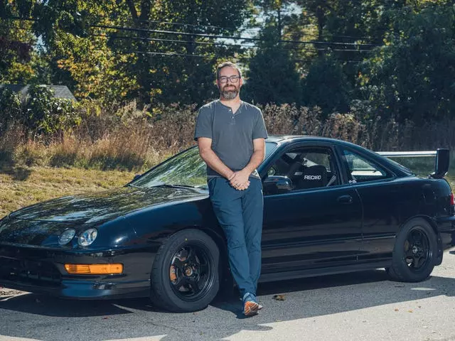Michael Simari: The Car Photographer with a Passion for Pizza and Performance