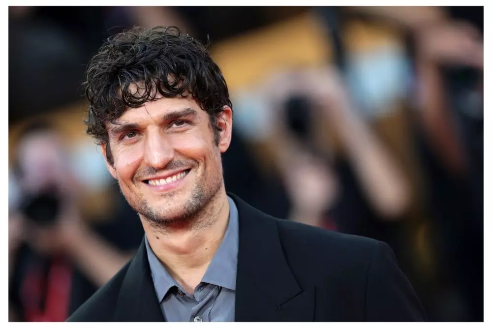 Louis Garrel Reflects on Portraying Nanni Moretti's Alter Ego and Filming Intimate Scenes in 'It Will Happen Tonight'