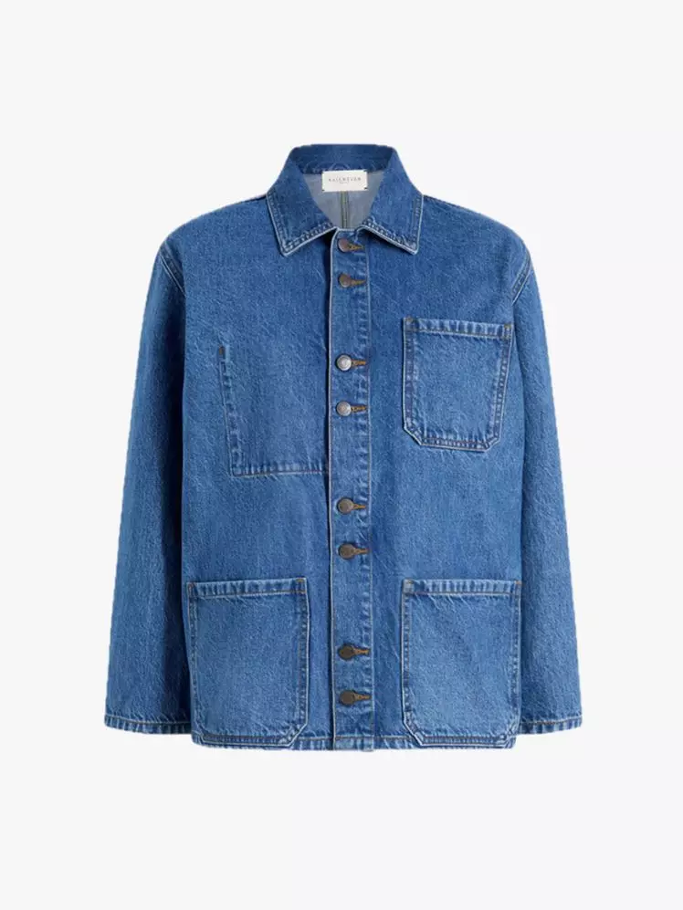 The Ultimate Guide to Stylish and Practical Travel Jackets