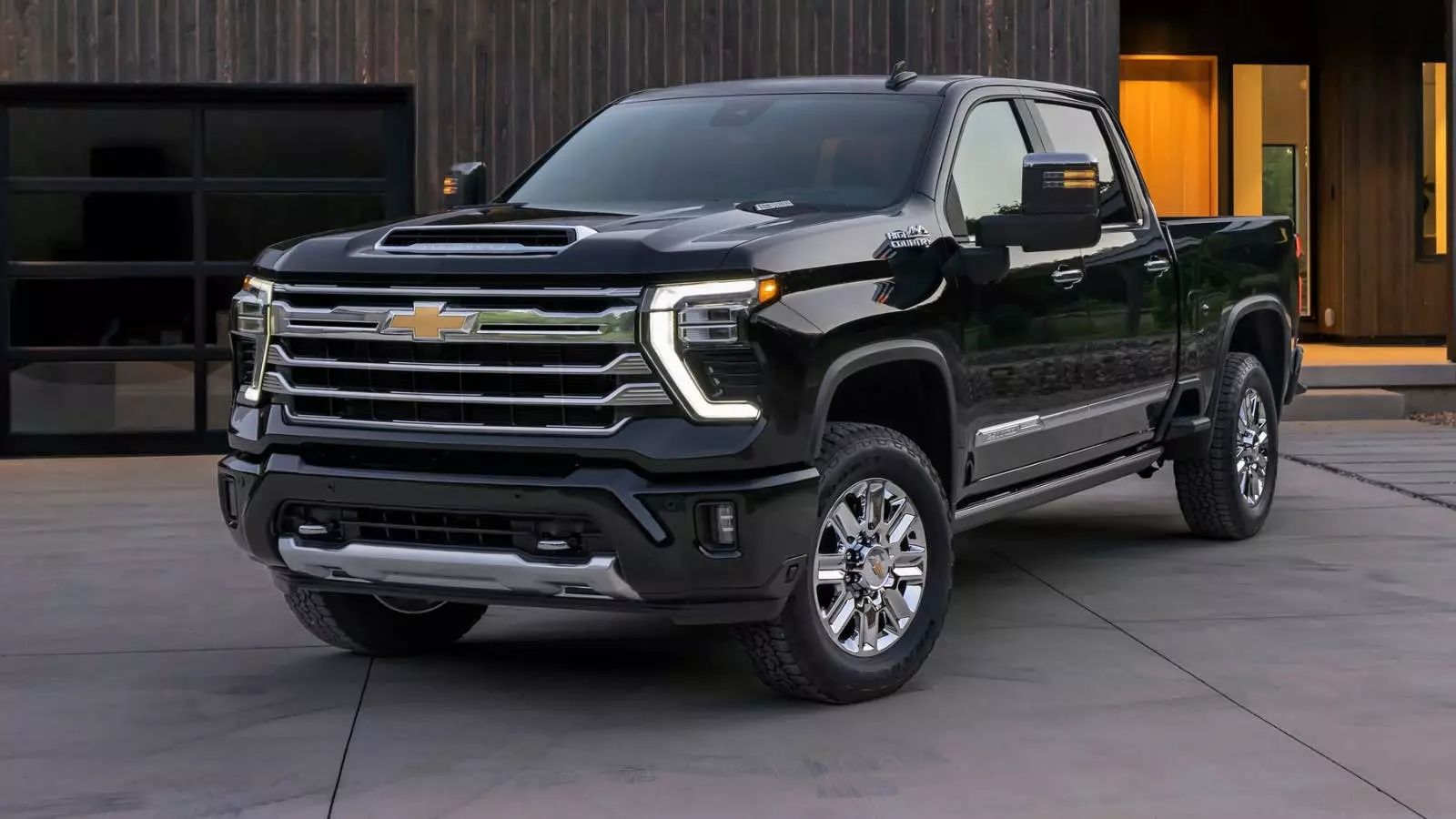 Upcoming Engine Upgrades for Chevy Silverado HD and GMC Sierra HD