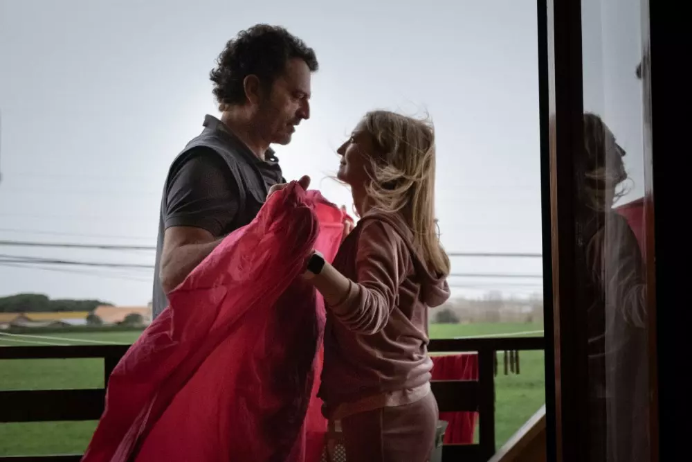 A Common Story: A Poignant Exploration of Unspoken Emotions in Relationships