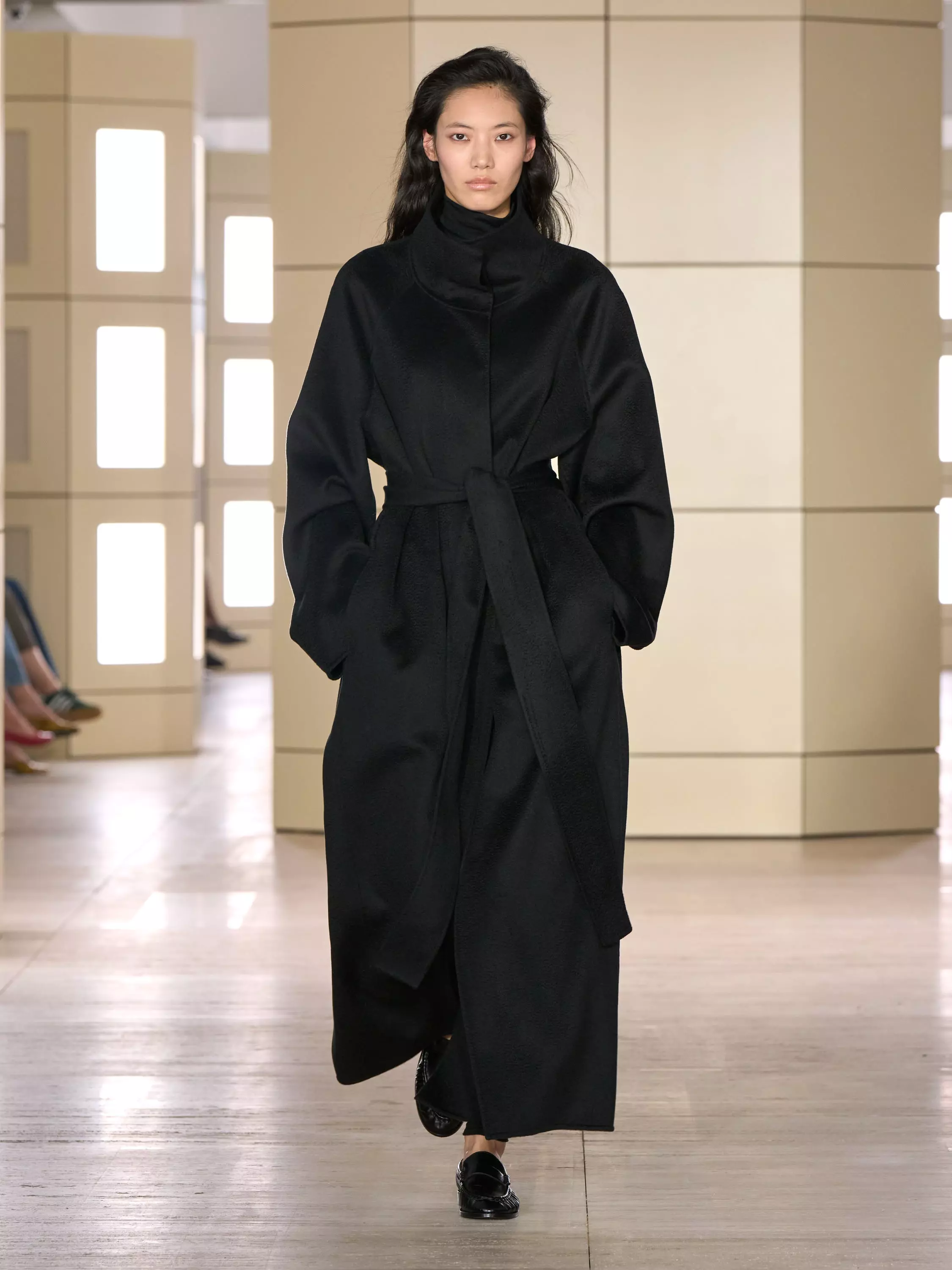 COS Unveils Fall/Winter 2026 Collection with Immediate Availability