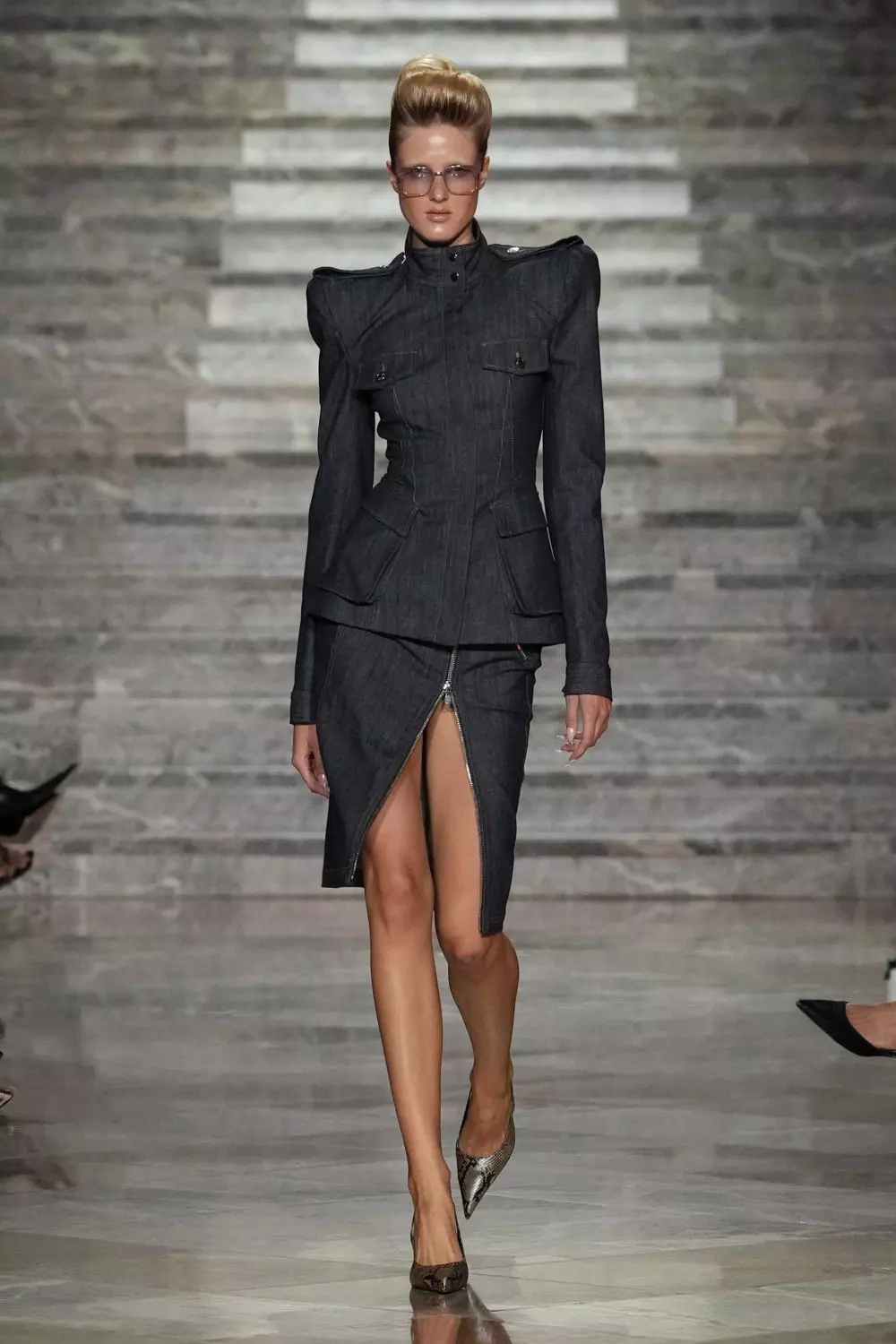 LaQuan Smith's Spring 2027 Ready-to-Wear Collection: A Glimpse into the Future of Fashion