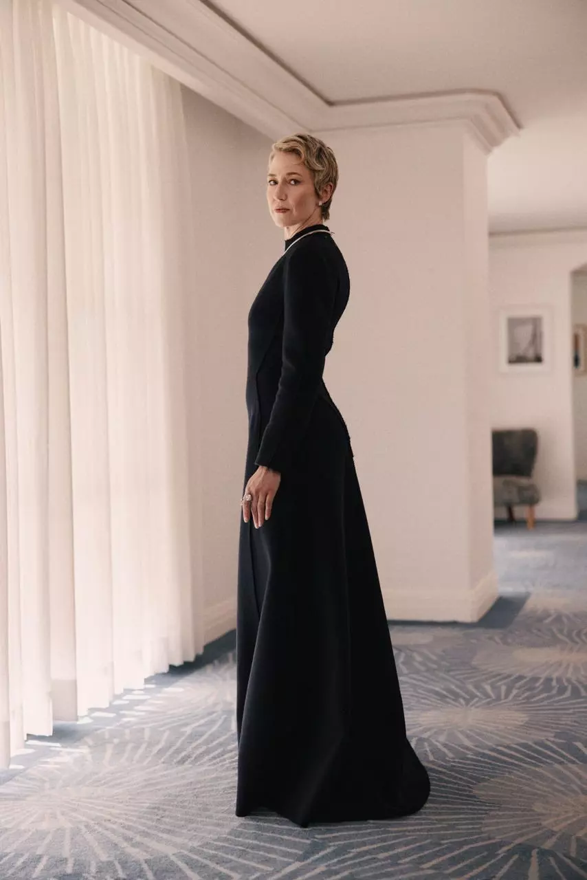 Carrie Coon's Emmys Style Transformation: From Gilded Age to Modern Glamour