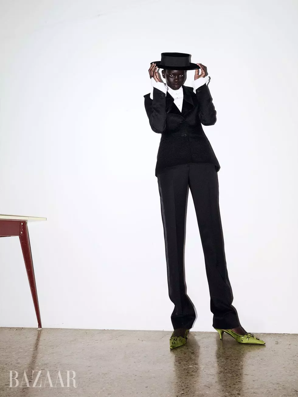 Fashion's Artful Expressions