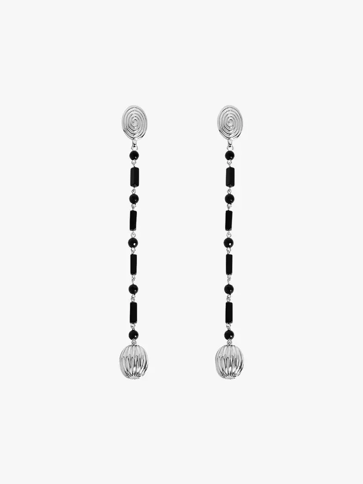 Art Deco's Jewelry Revival: A New Generation's Interpretation of 1920s Glamour