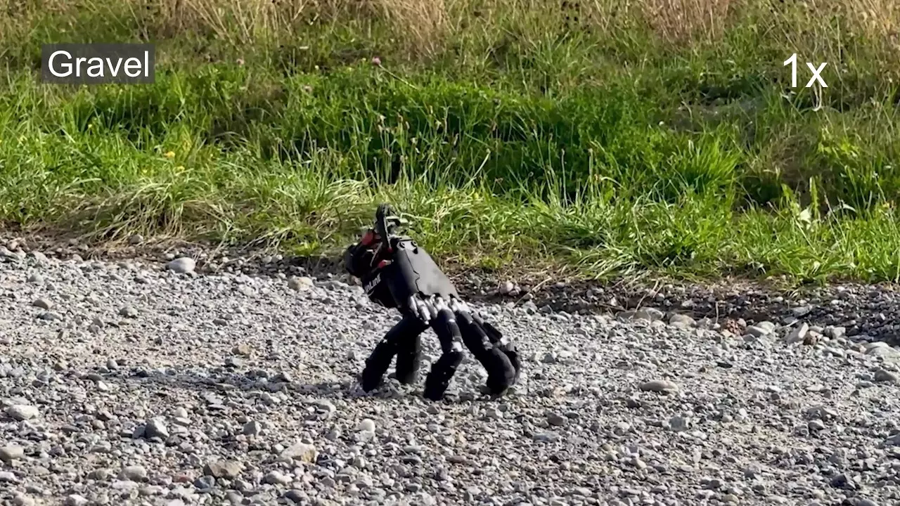 Autonomous Robotic Hand Mimics 'Thing' from Addams Family