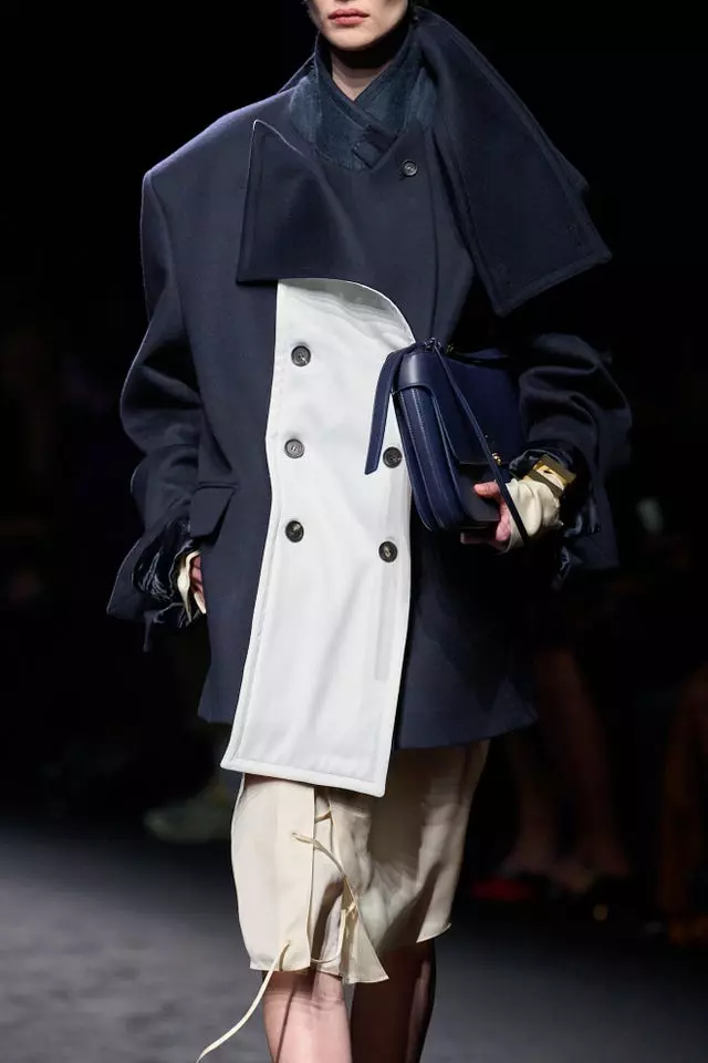 The Ferragamo Cara Bag: A Must-Have Accessory for Celebrities and Beyond