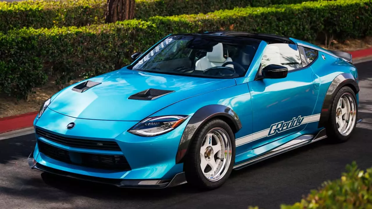 Nissan Unveils Z Kaze Concept with Classic '90s Tuner Style
