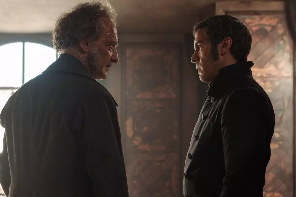 A French 'Les Misérables' Adaptation: An Expansive Yet Unengaging Cinematic Experience