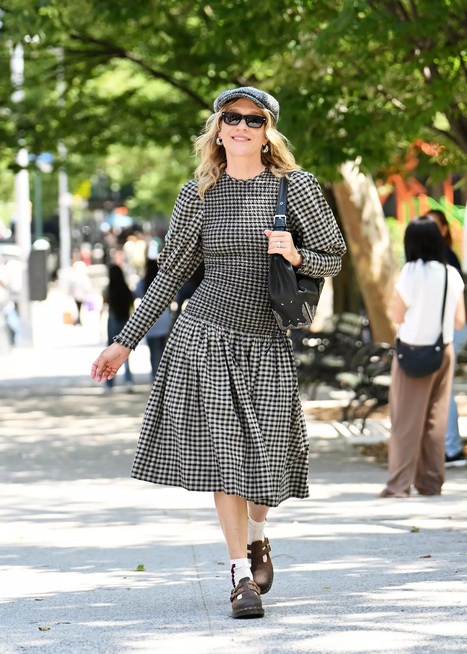 Chloë Sevigny's Effortless Fall Fashion: Mastering the Art of Elevated Casualwear