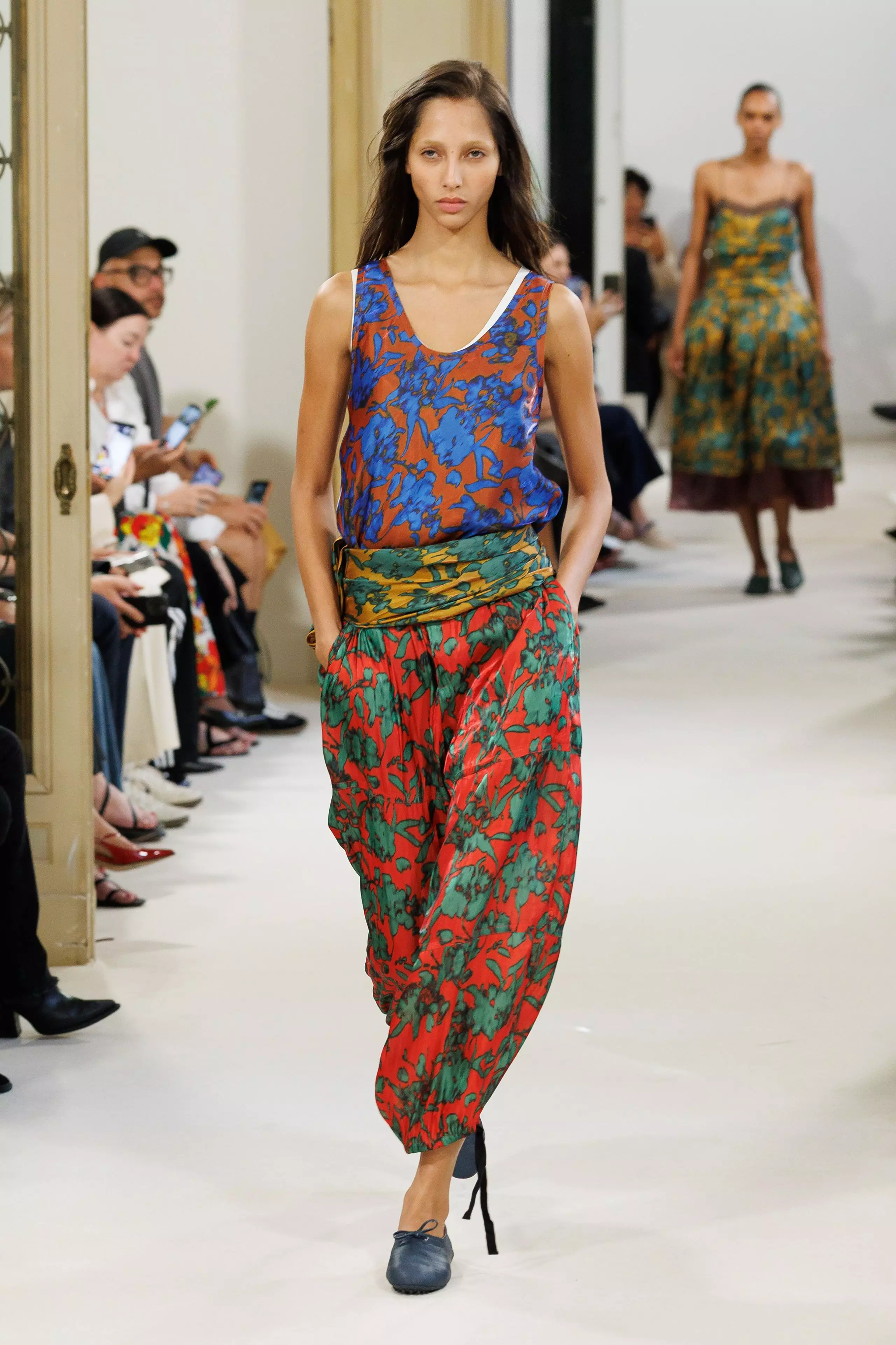 Alberta Ferretti's Spring 2027 Ready-to-Wear Collection Unveiled