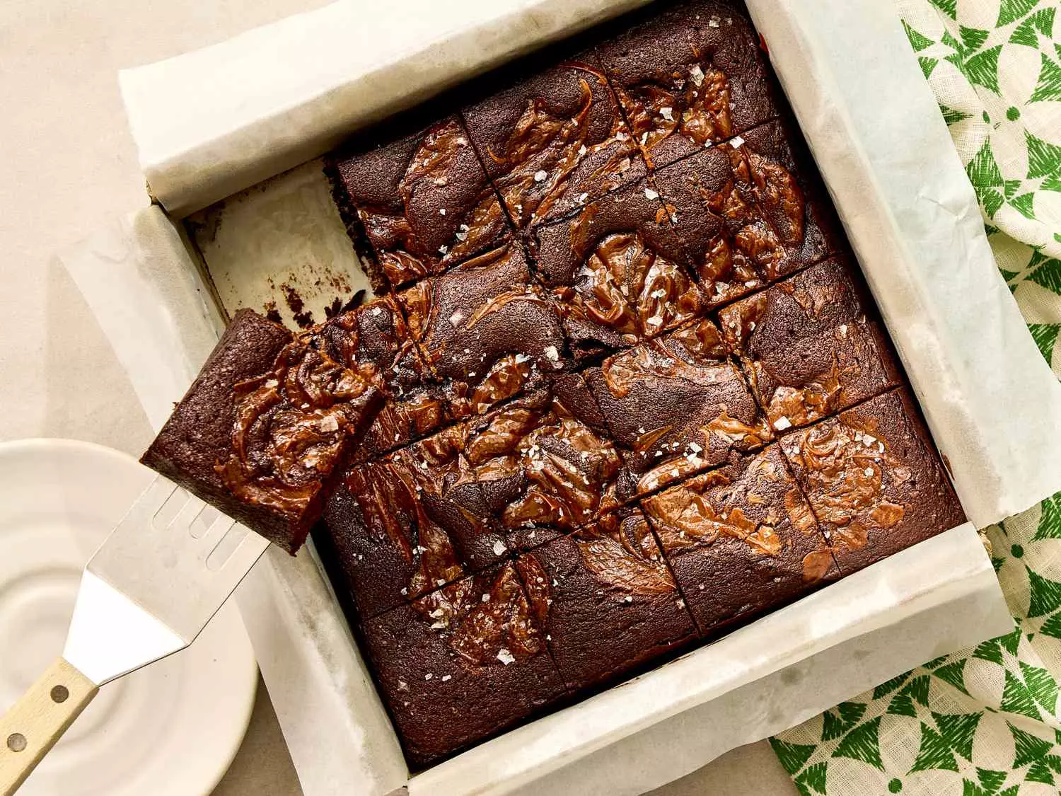 Delicious Salted Dulce de Leche Brownies: A Unique Recipe