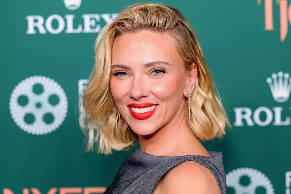 Scarlett Johansson Attends "Paper Tiger" NYFF Premiere After Missing Cannes