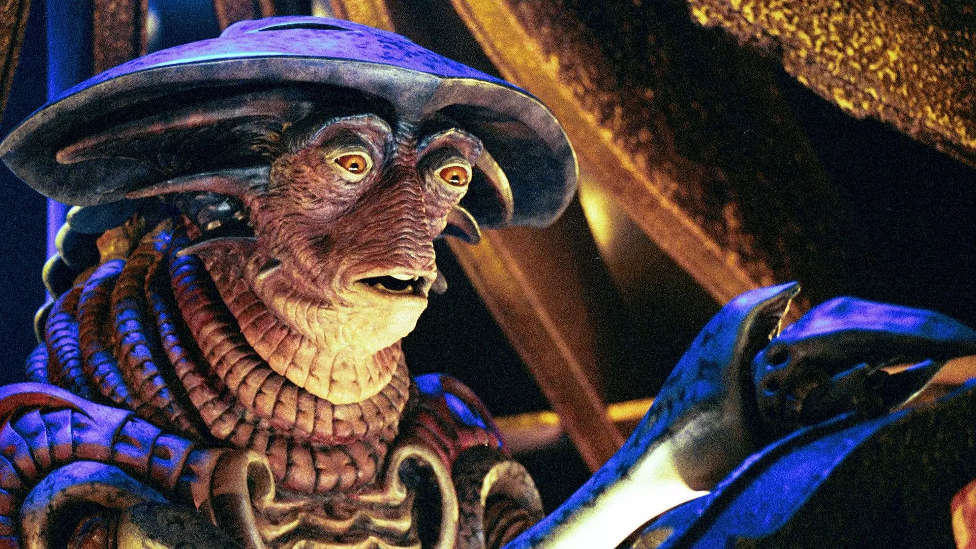 Farscape: A Sci-Fi Cult Classic Deserving of Renewed Attention