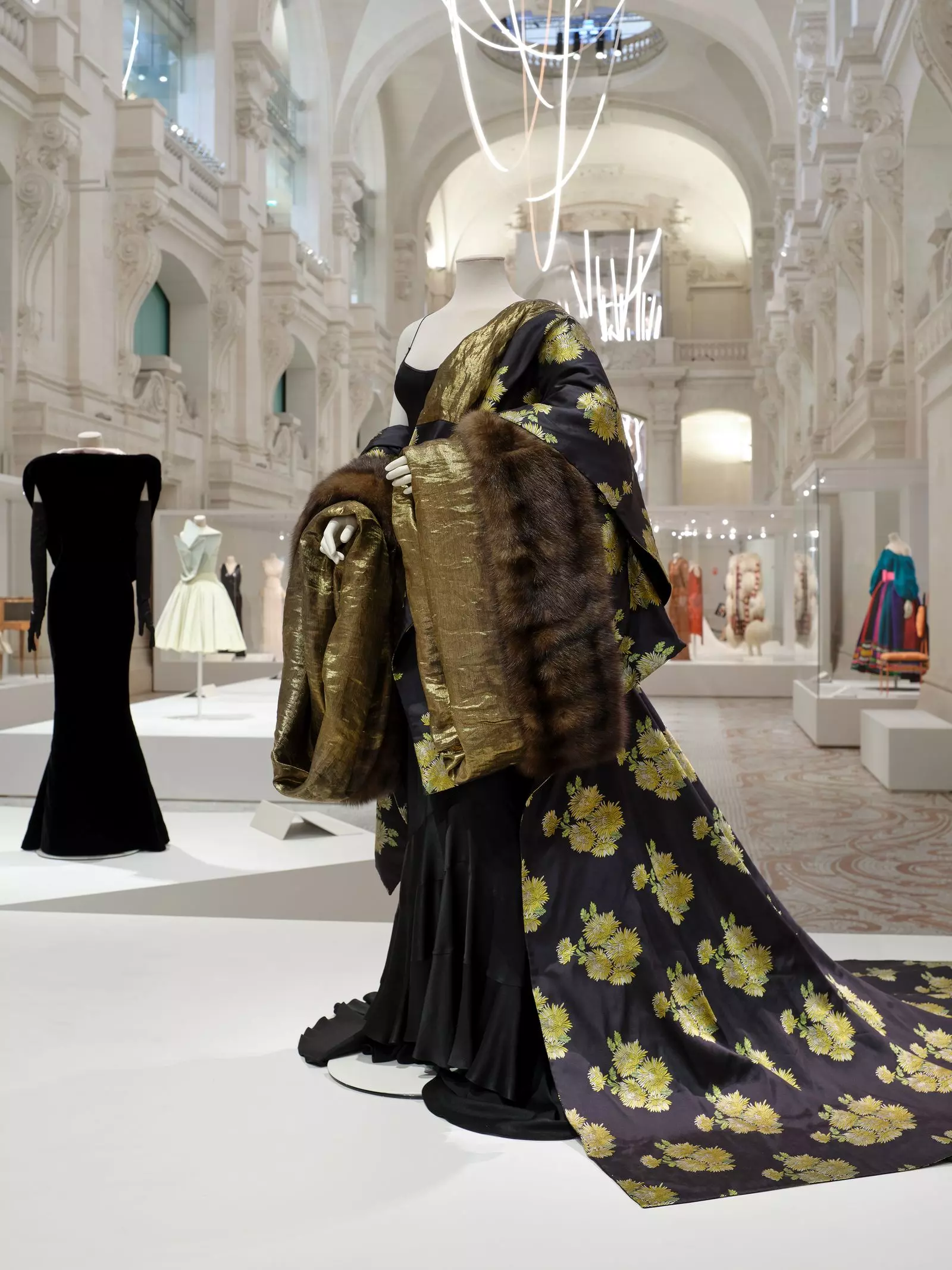 Fashion's Enduring Legacy: A Retrospective at the Musée des Arts Décoratifs