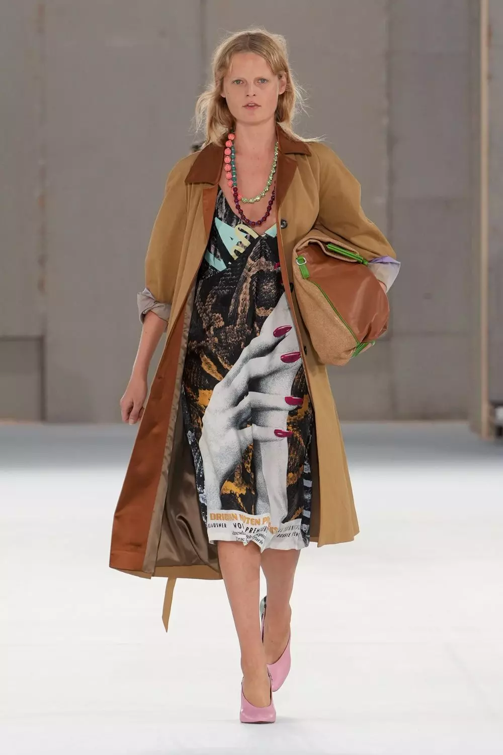 Dries Van Noten's Spring 2027 Ready-to-Wear Collection: A Visual Journey