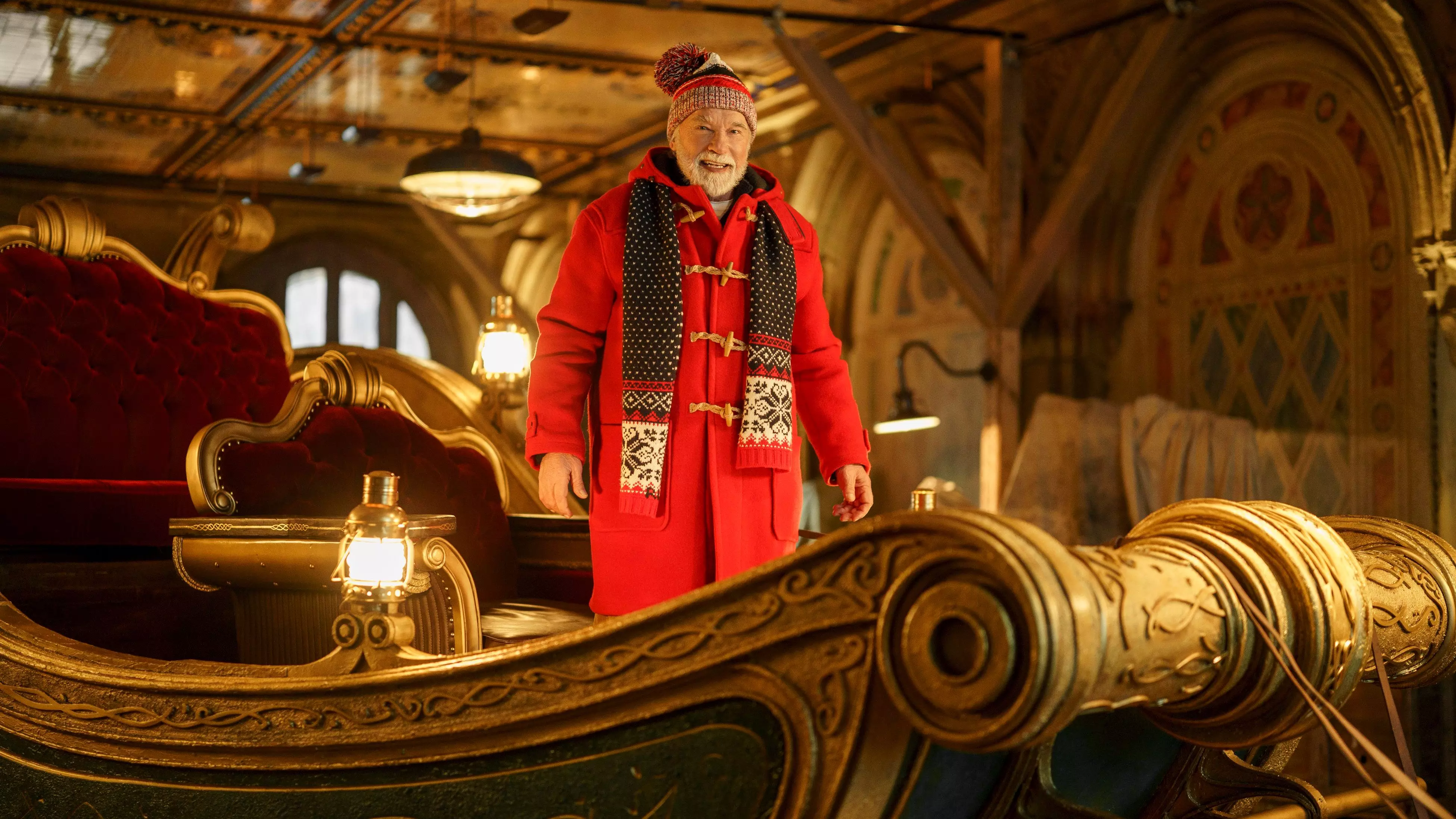 Arnold Schwarzenegger and Alan Ritchson Team Up for Christmas Heist Comedy