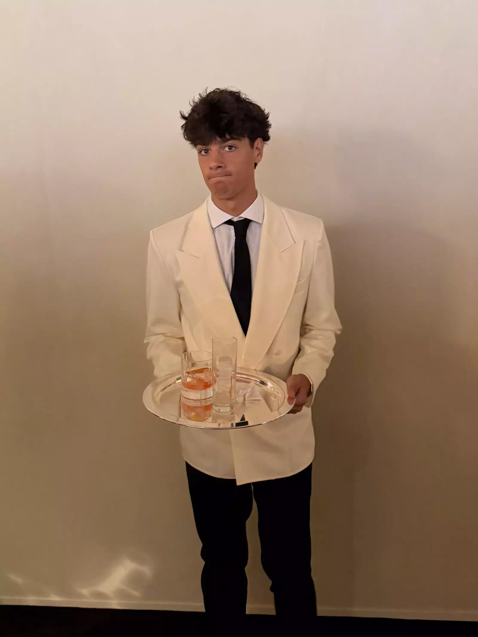 The Rise of "Atmosphere Models" in High Fashion Events