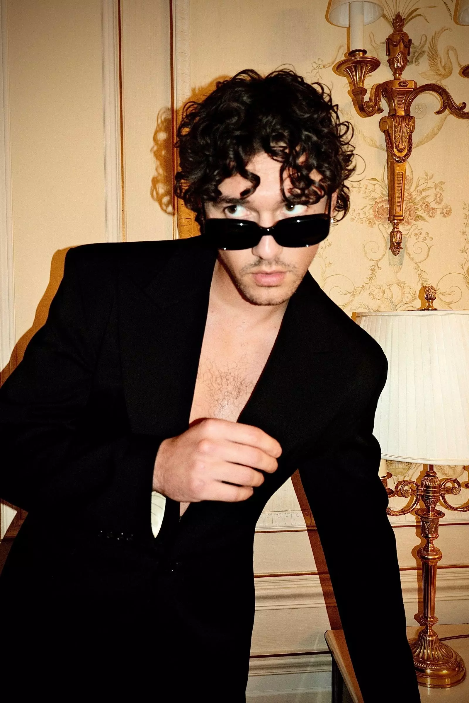 Mastering the Art of Effortless Curls: Aika Flores on Styling Belmont Cameli's Signature Look