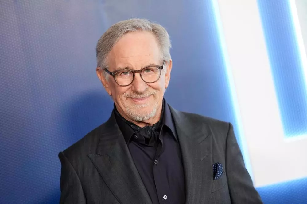 Steven Spielberg to Guide 'Transformers' Franchise with Eighth Installment at Paramount Pictures