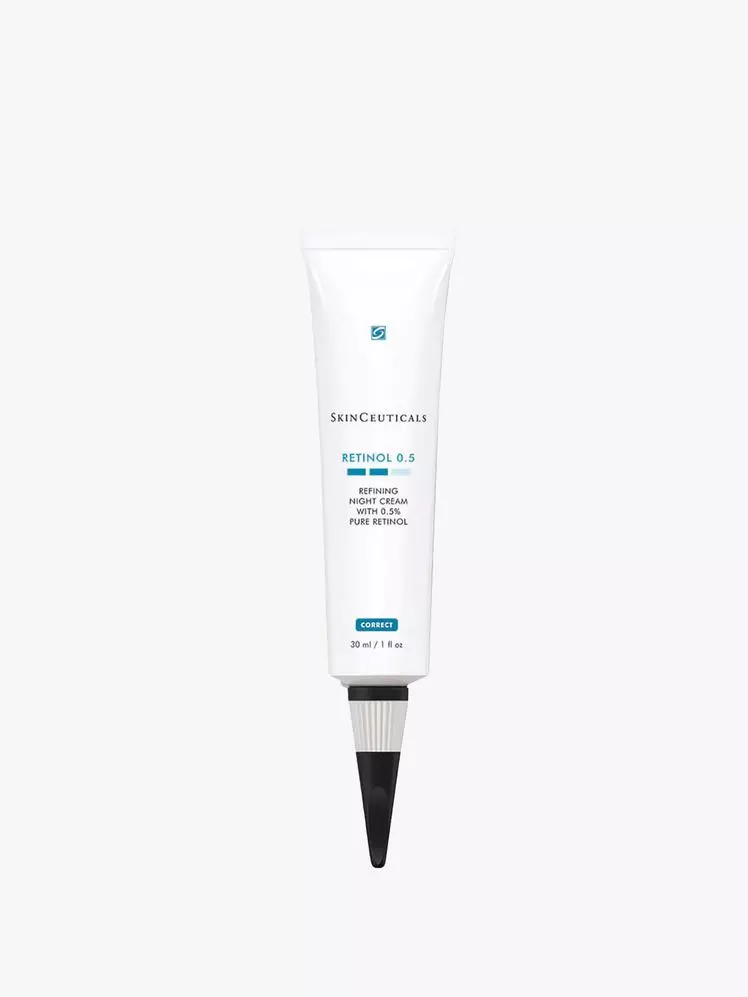 Understanding Retinoids: A Comprehensive Guide to Skincare's Powerhouse Ingredient