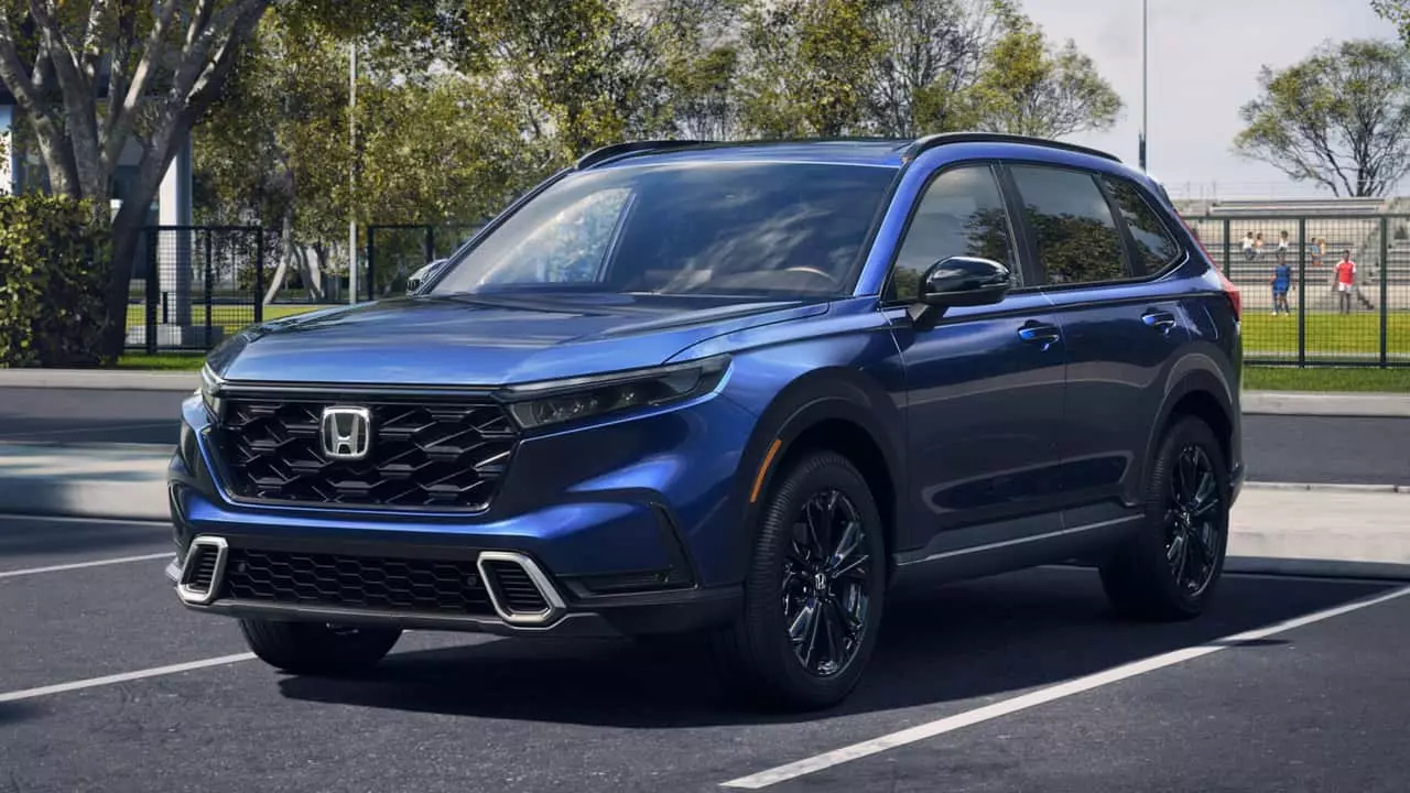Honda Reschedules CR-V Launch to 2027 and Alters Civic Production Plans